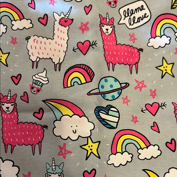 Scrub Top - Picture 3 of 3